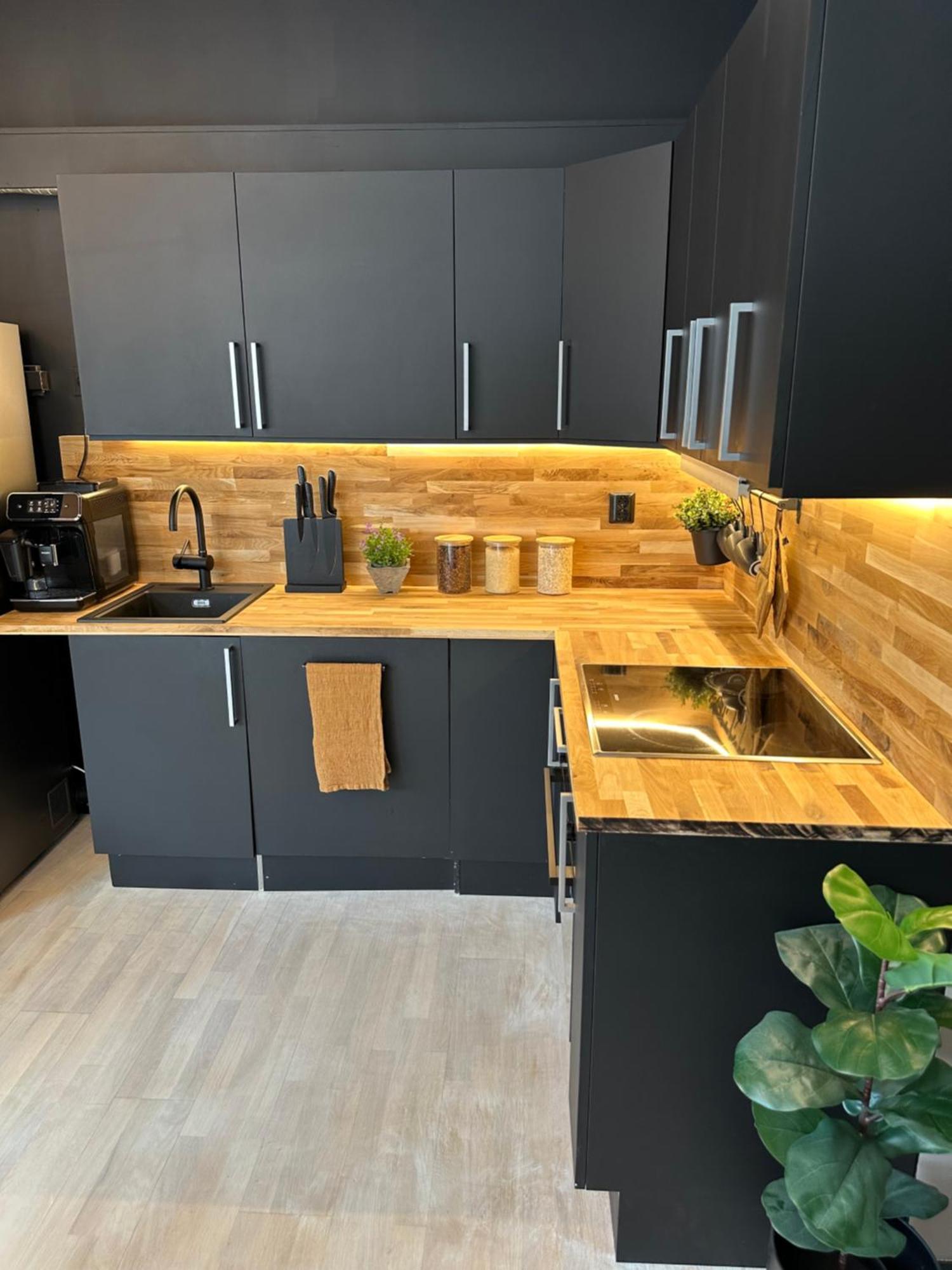 A Place To Stay Stavanger, Apartment 4 Bagian luar foto